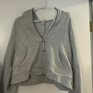 Lululemon Scuba. Size M/L